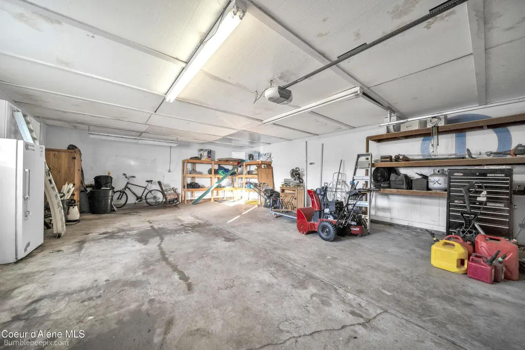 4725 W Highway 53 Rathdrum ID 83858