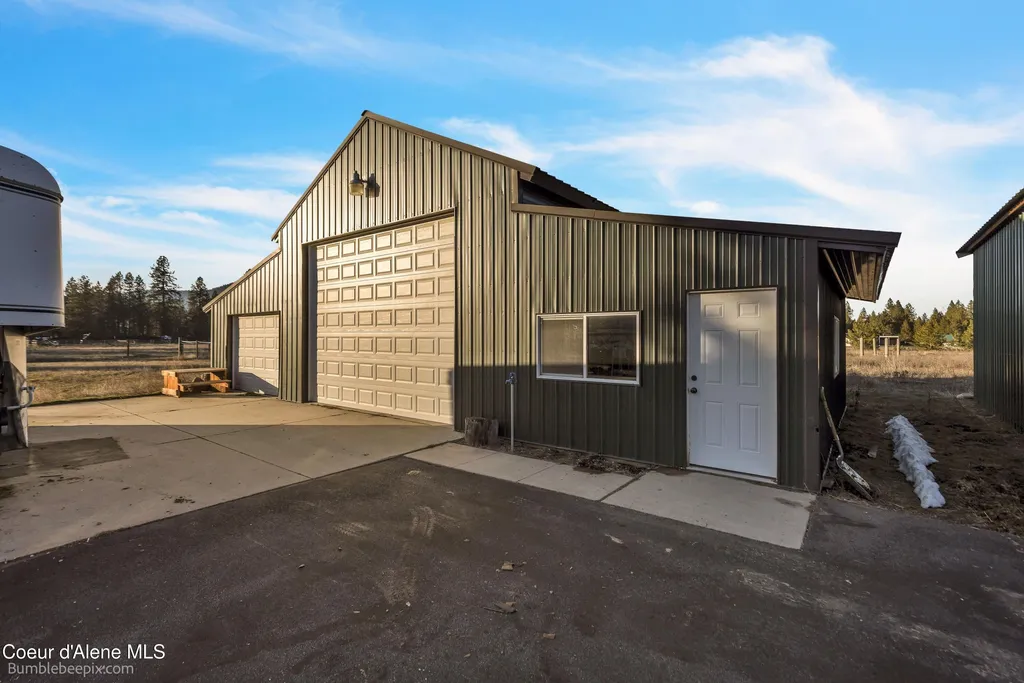 4725 W Highway 53 Rathdrum ID 83858