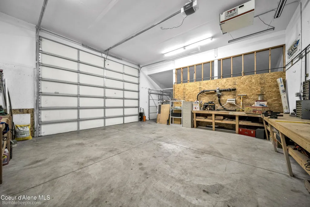 4725 W Highway 53 Rathdrum ID 83858