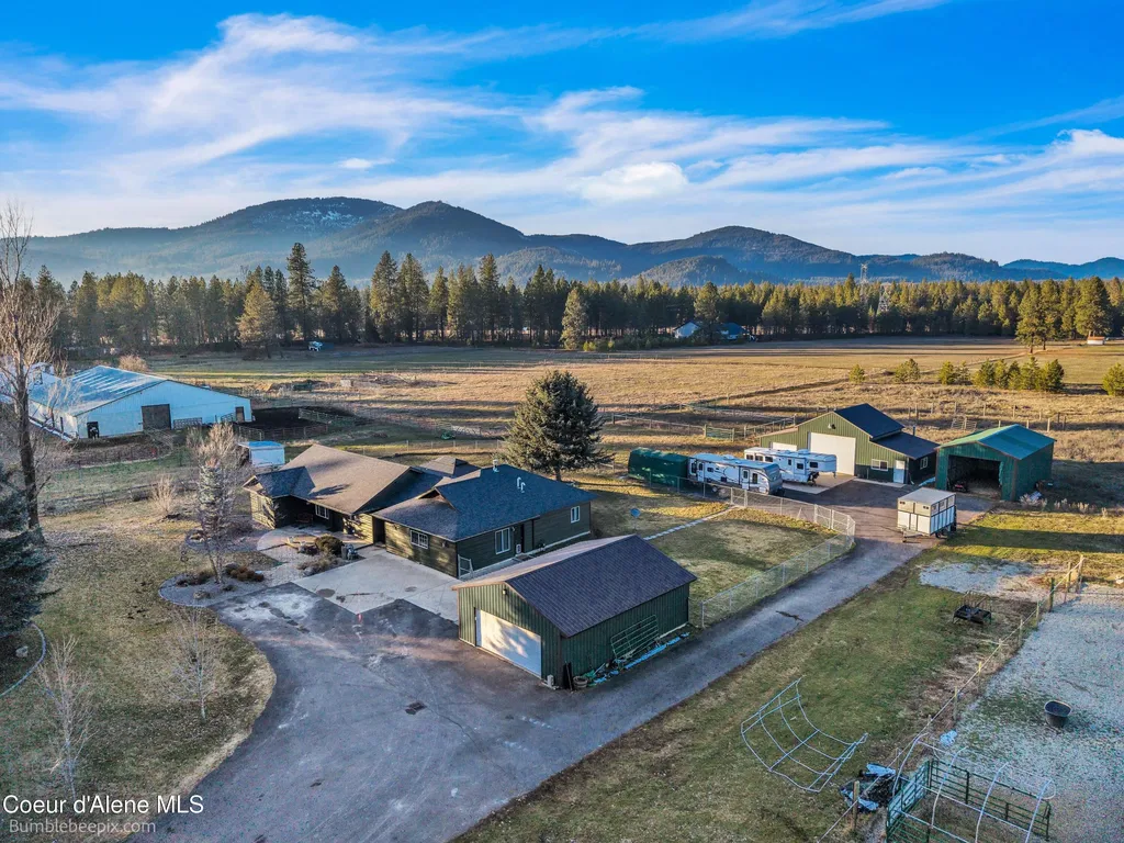 4725 W Highway 53 Rathdrum ID 83858