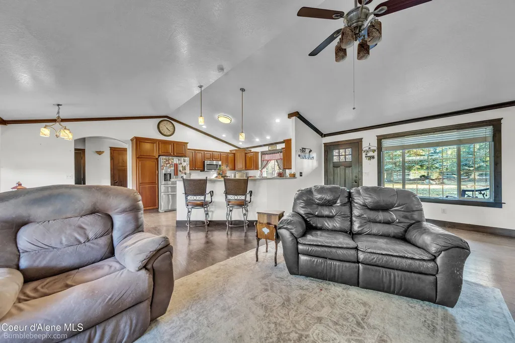 4725 W Highway 53 Rathdrum ID 83858