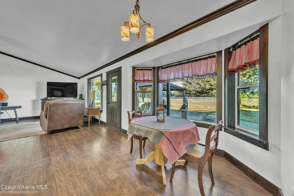4725 W Highway 53 Rathdrum ID 83858