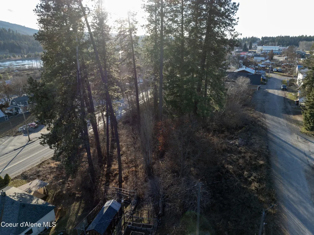 Blk 2 Highway 2 Priest River ID 83856
