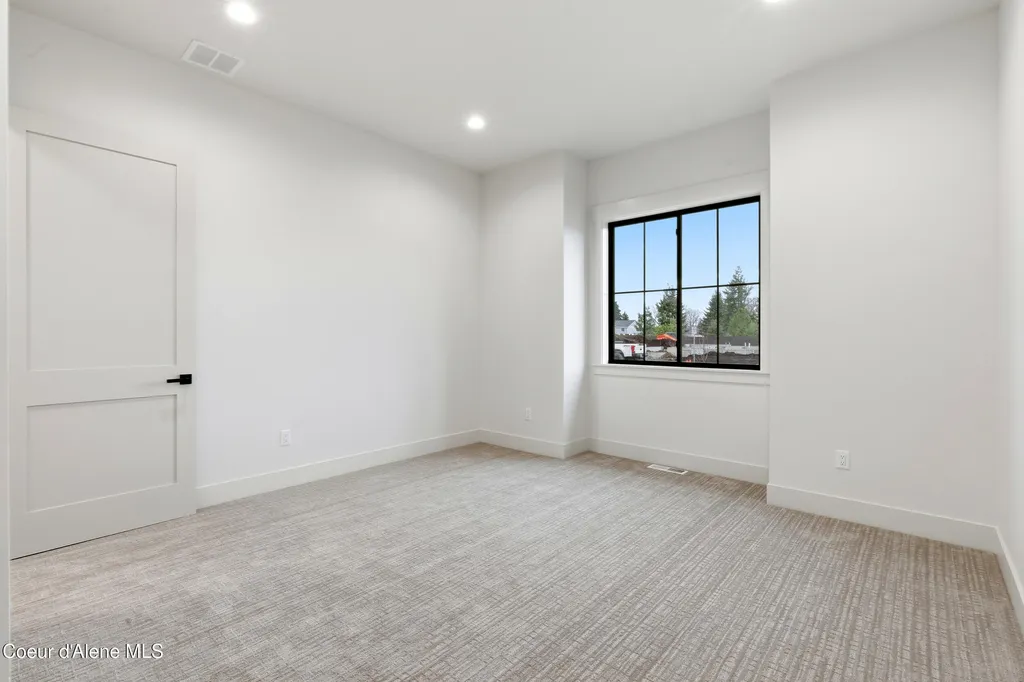 11036 N Armonia Way Hayden ID 83835