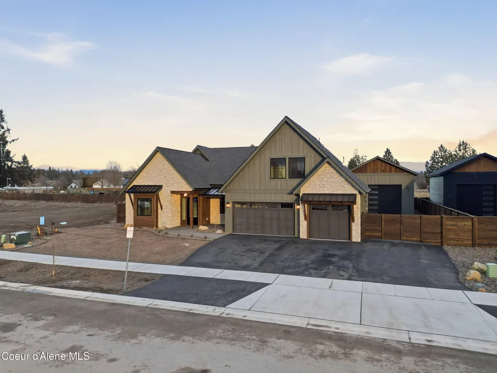 11036 N Armonia Way Hayden ID 83835