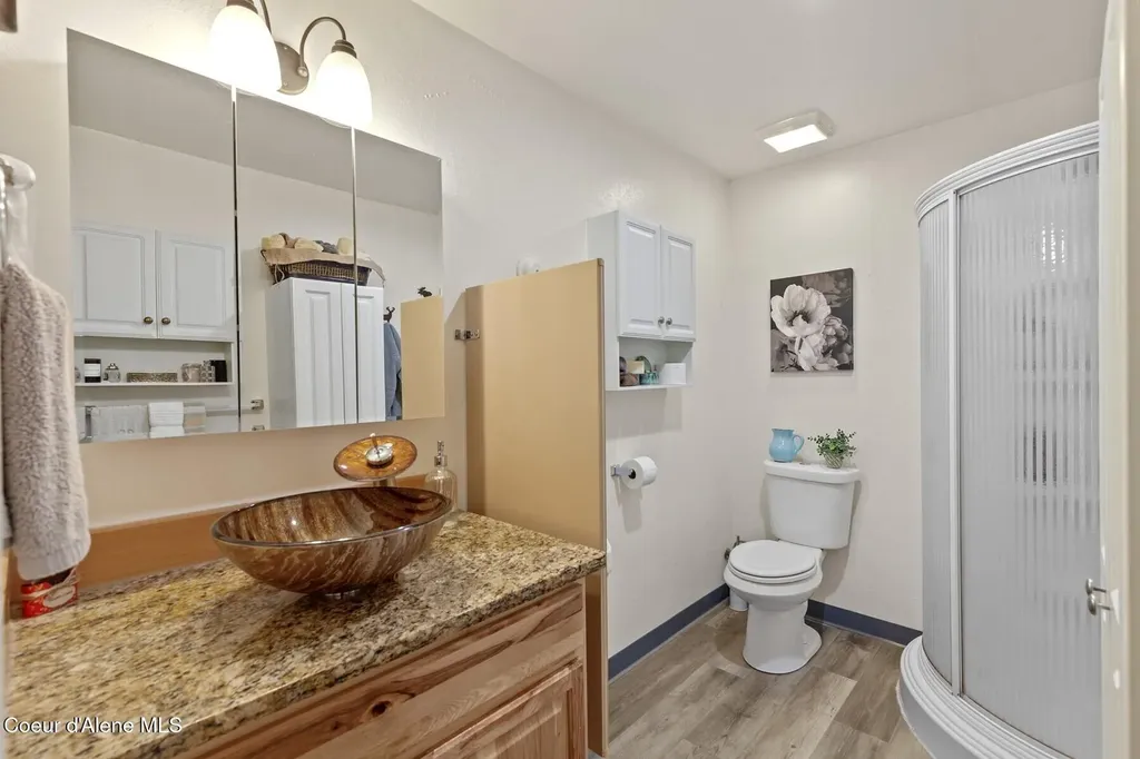 24721 N Teddy Loop Rathdrum ID 83858