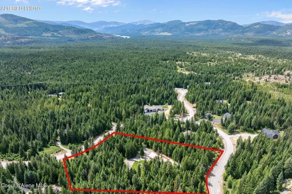 24721 N Teddy Loop Rathdrum ID 83858
