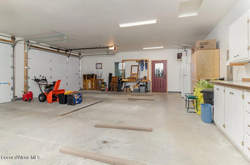 427 Wood Duck Lane Bonners Ferry ID 83805
