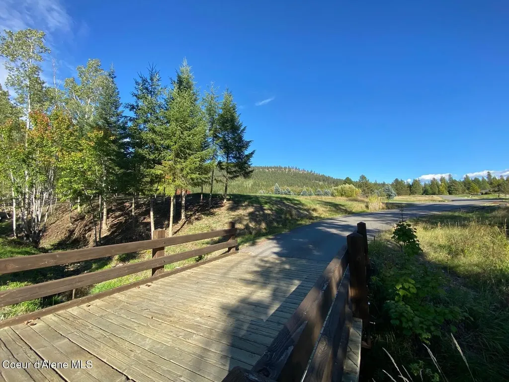 427 Wood Duck Lane Bonners Ferry ID 83805