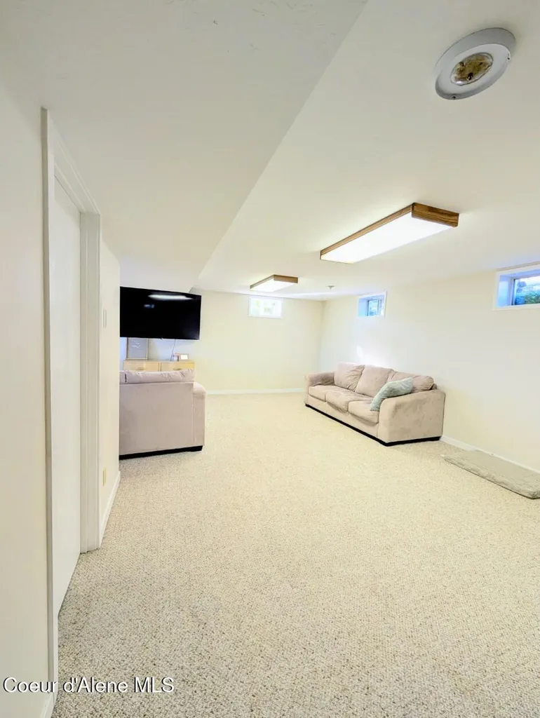 6857 Westview Drive Bonners Ferry ID 83805