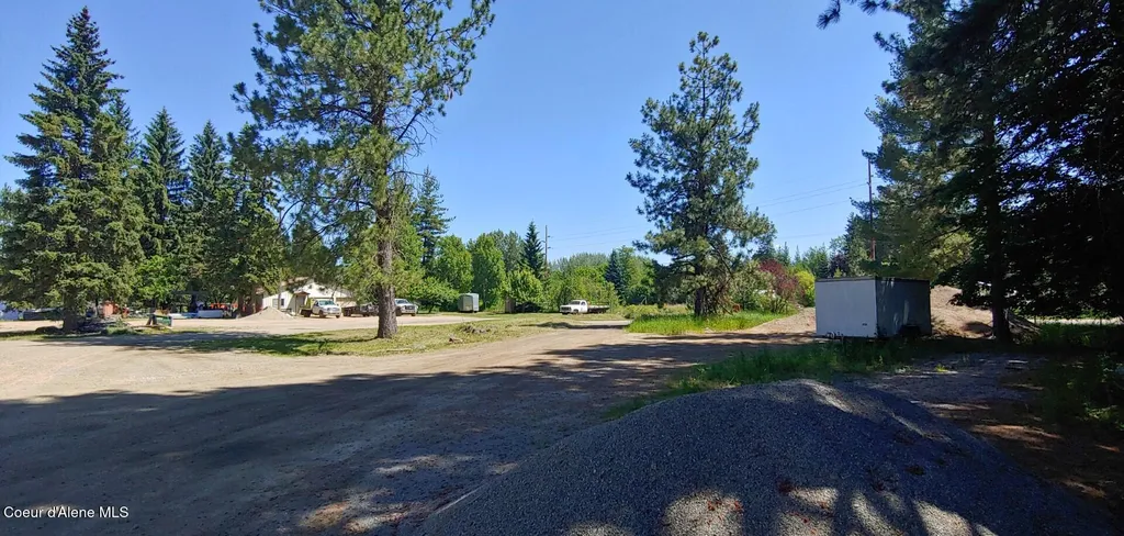 477504 Highway 95 Ponderay ID 83852