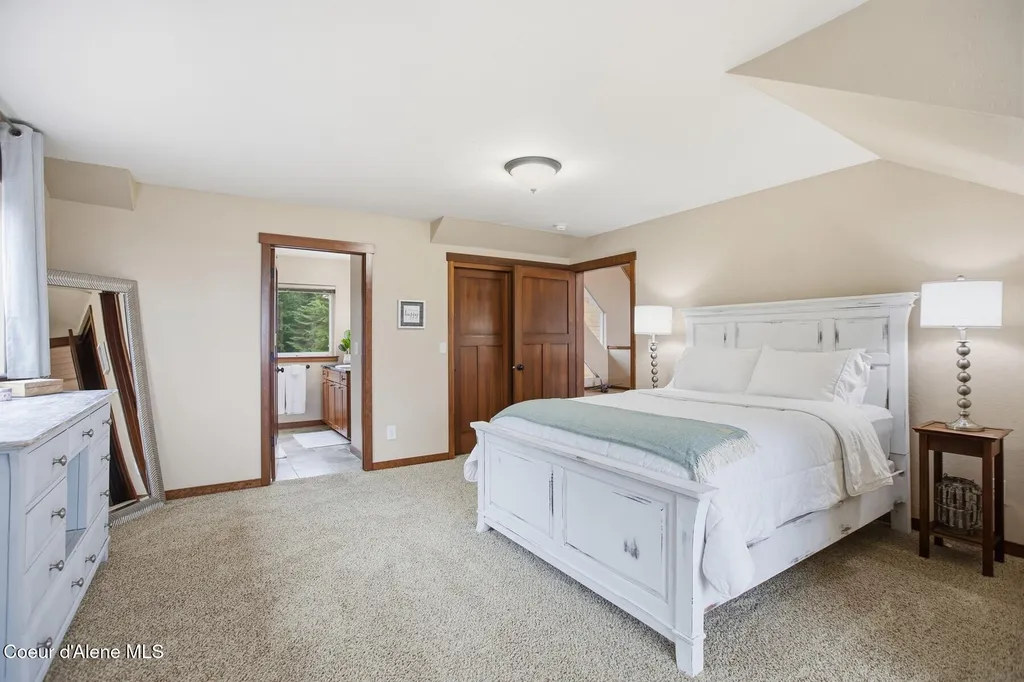 11644 E Sims Lane Athol ID 83801