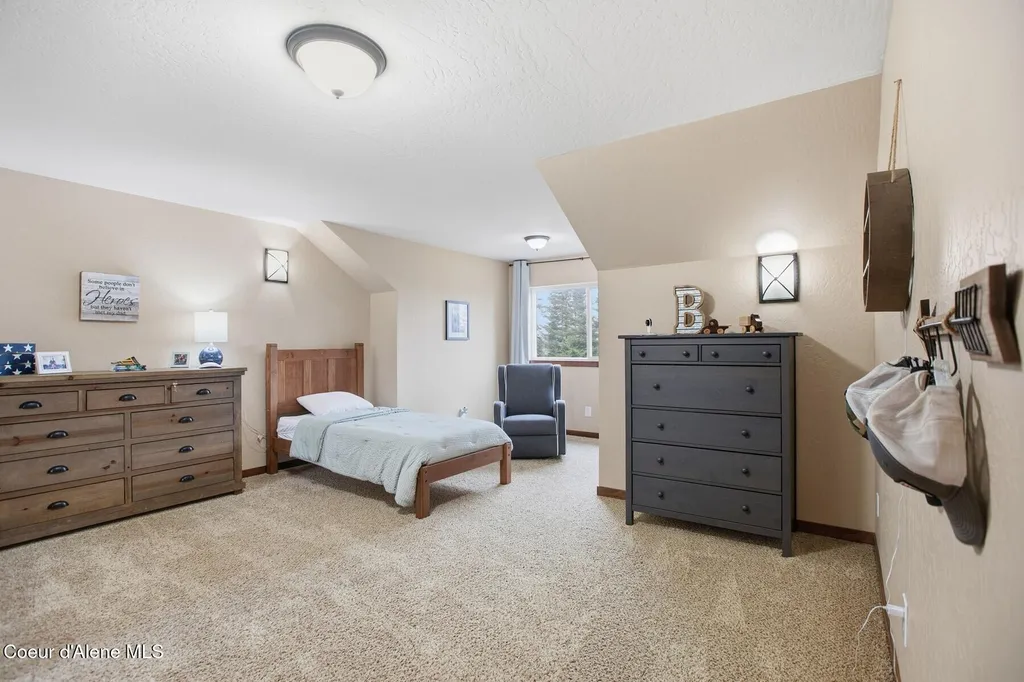 11644 E Sims Lane Athol ID 83801