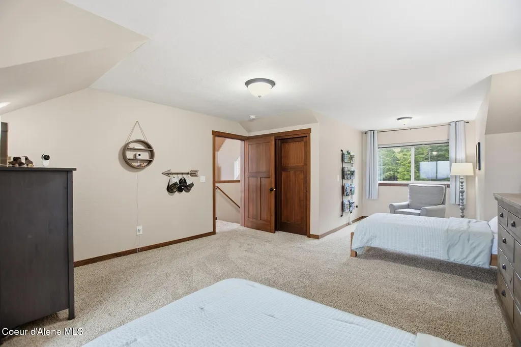 11644 E Sims Lane Athol ID 83801