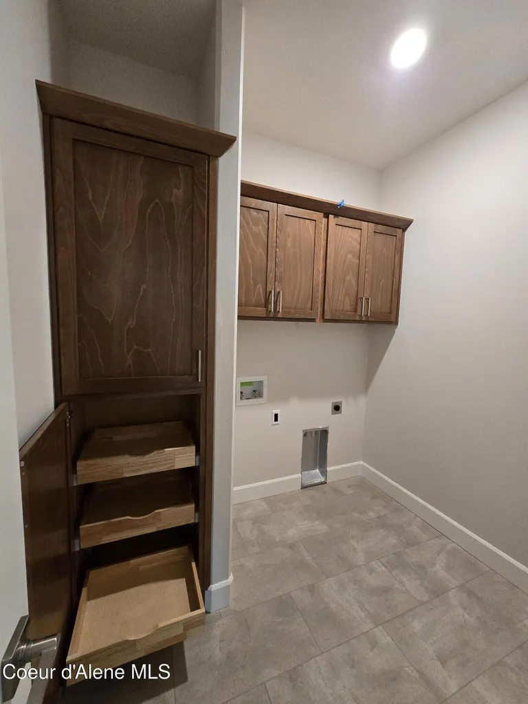 13932 N Rainier Loop Rathdrum ID 83858