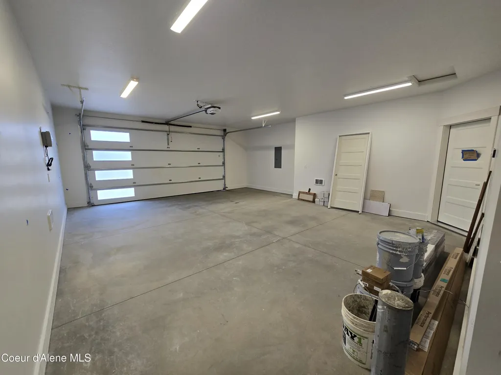 13932 N Rainier Loop Rathdrum ID 83858
