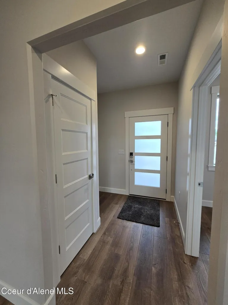 13932 N Rainier Loop Rathdrum ID 83858