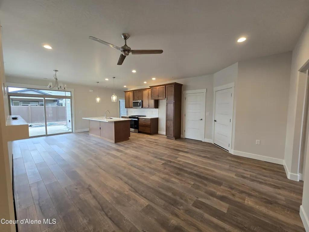 13932 N Rainier Loop Rathdrum ID 83858