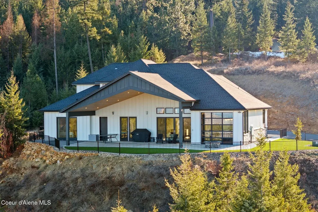 12548 W Vatland Drive Post Falls ID 83854