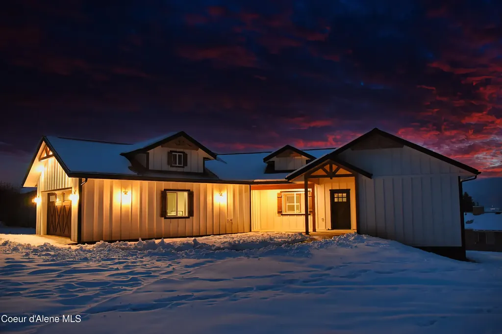 152 Danny Lane Moyie Springs ID 83845
