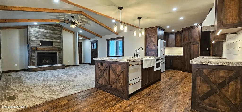 152 Danny Lane Moyie Springs ID 83845