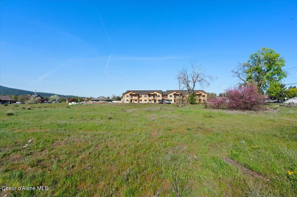 1180 E Mullan Avenue Post Falls ID 83854