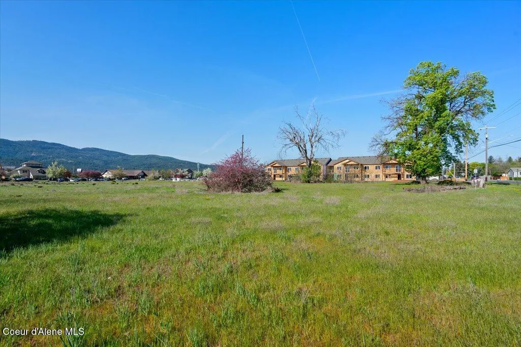 1180 E Mullan Avenue Post Falls ID 83854
