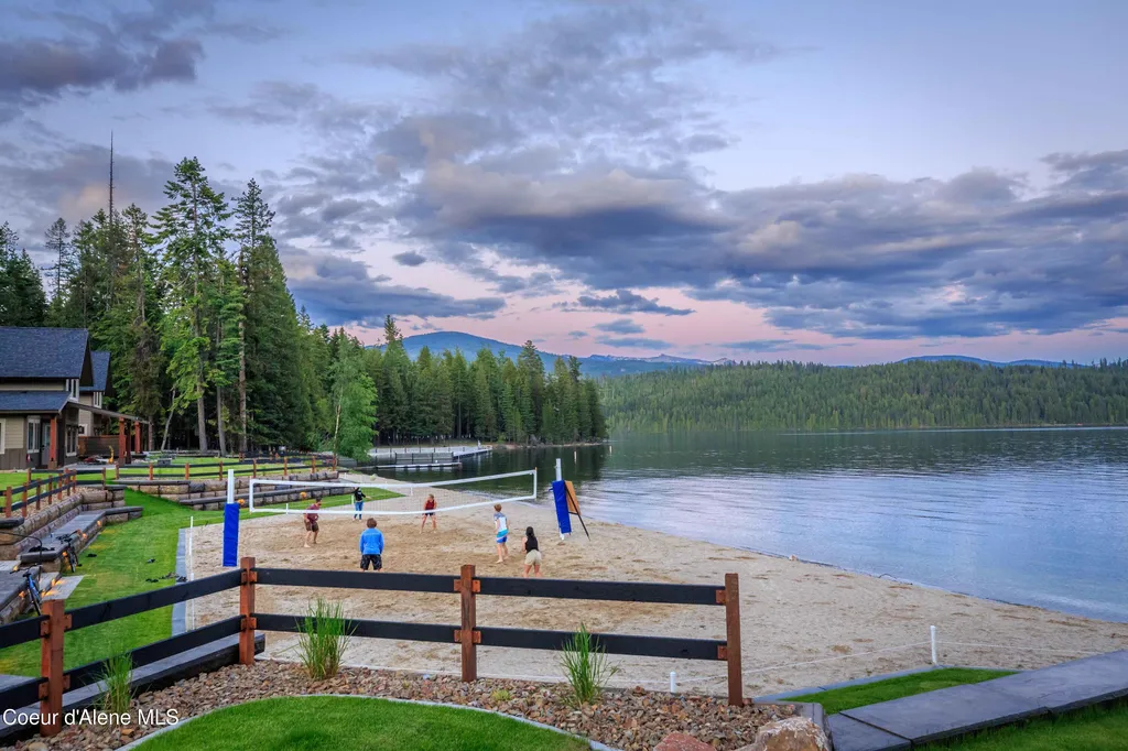 52 Palouse Drive Nordman ID 83848