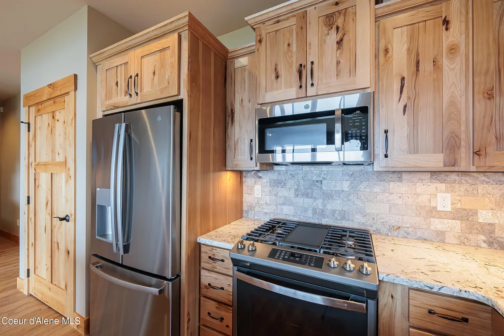 52 Palouse Drive Nordman ID 83848