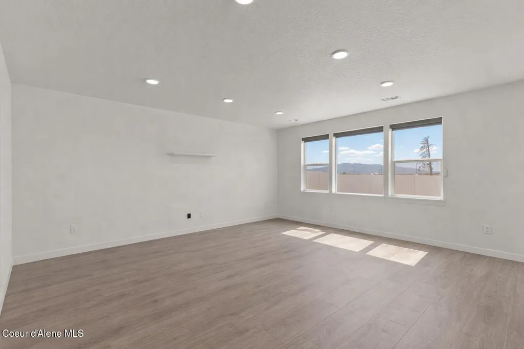 11781 N Banford Lane Rathdrum ID 83858