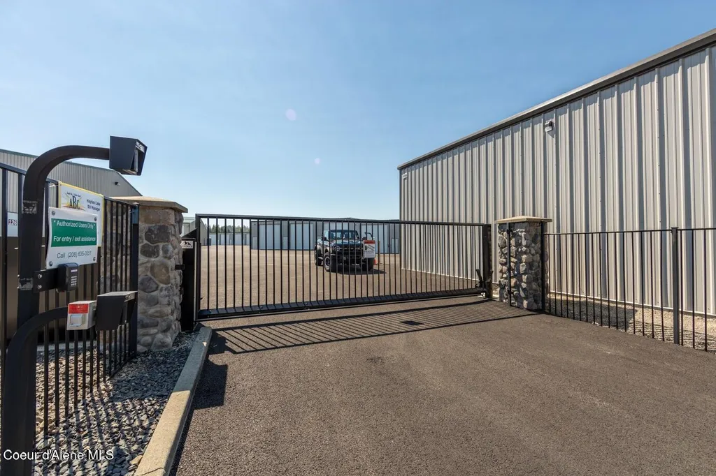 498 W Garwood Road Rathdrum ID 83858