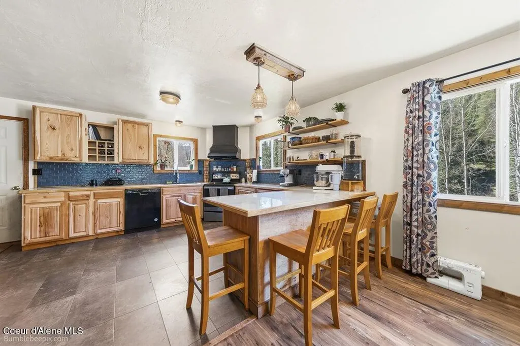 21 Lochsa Lane Kingston ID 83839