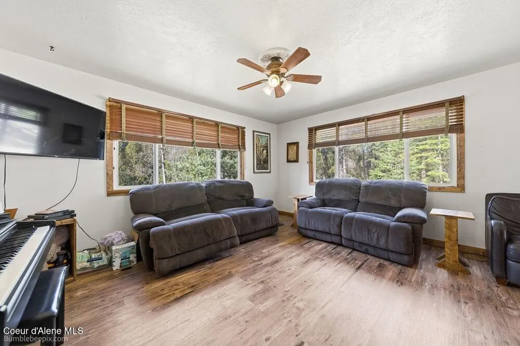 21 Lochsa Lane Kingston ID 83839