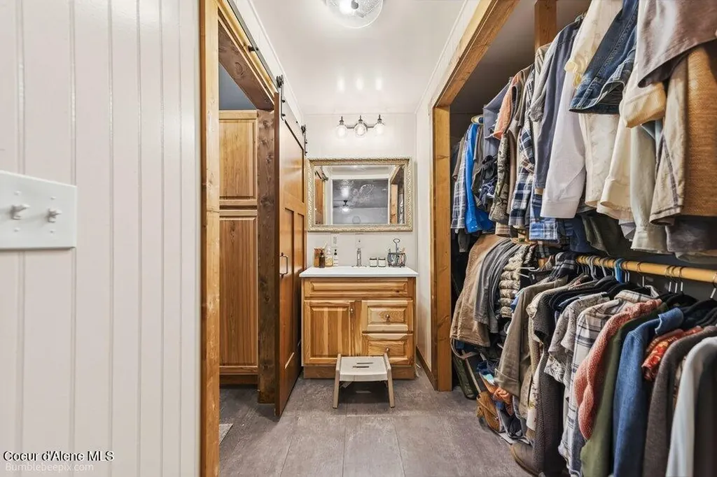 21 Lochsa Lane Kingston ID 83839