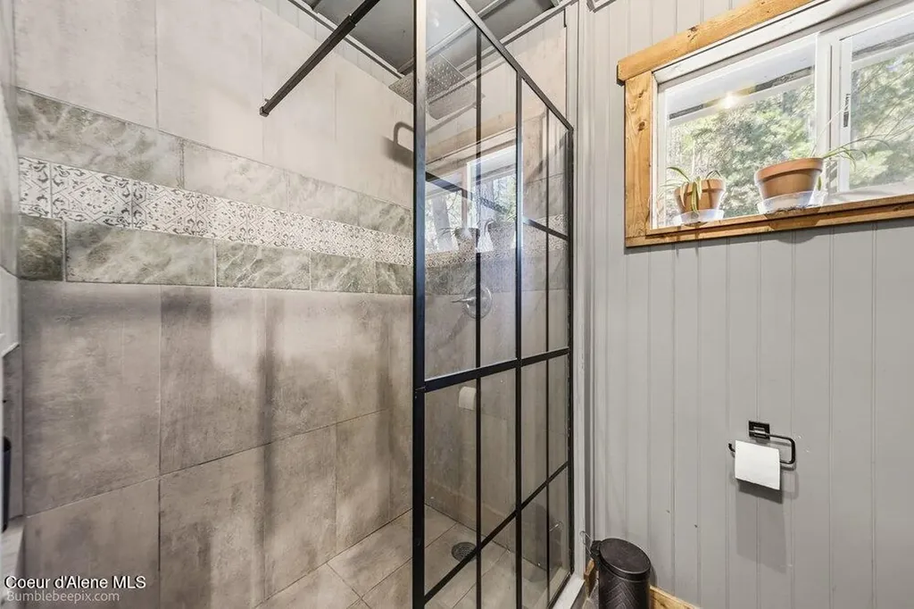 21 Lochsa Lane Kingston ID 83839