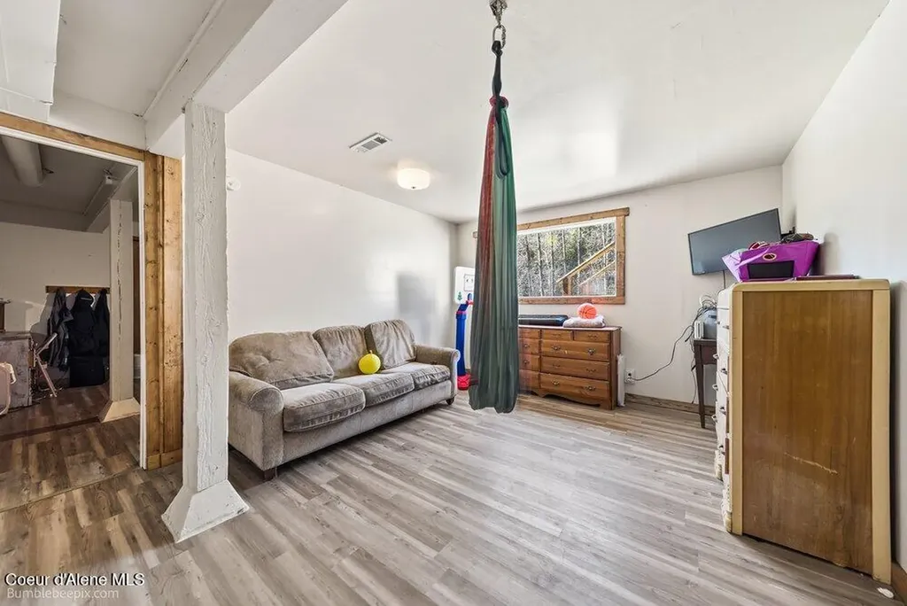 21 Lochsa Lane Kingston ID 83839
