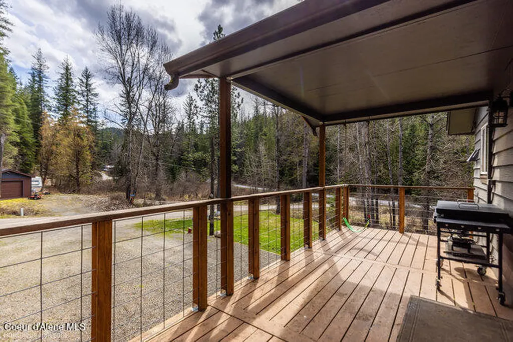 21 Lochsa Lane Kingston ID 83839