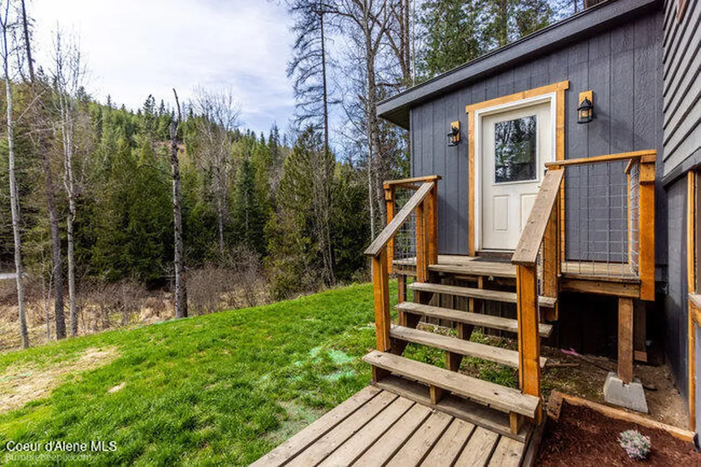 21 Lochsa Lane Kingston ID 83839