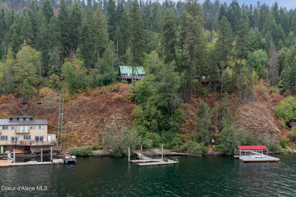 2559 W Cliffdwellers Drive Worley ID 83876