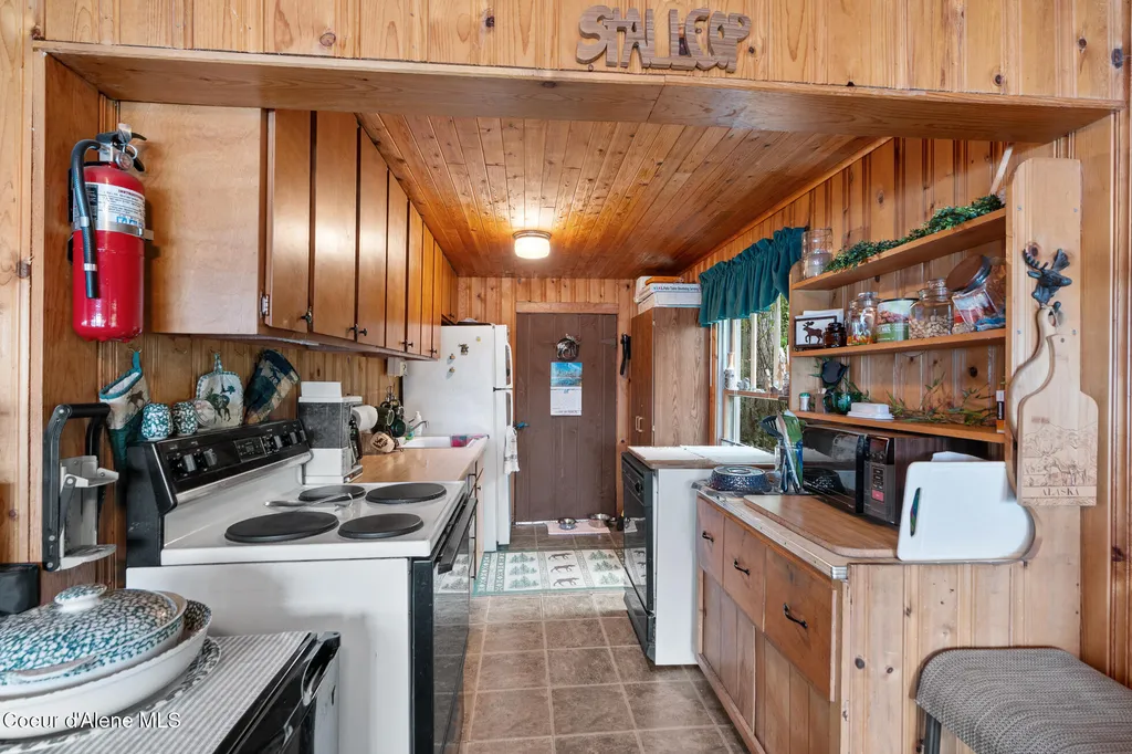 2559 W Cliffdwellers Drive Worley ID 83876