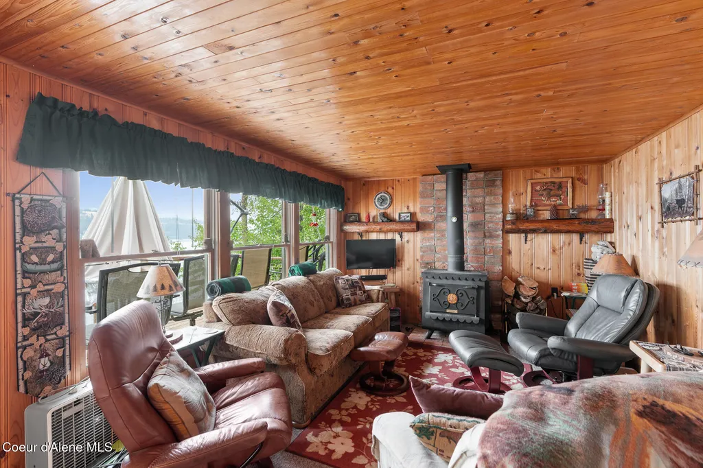 2559 W Cliffdwellers Drive Worley ID 83876