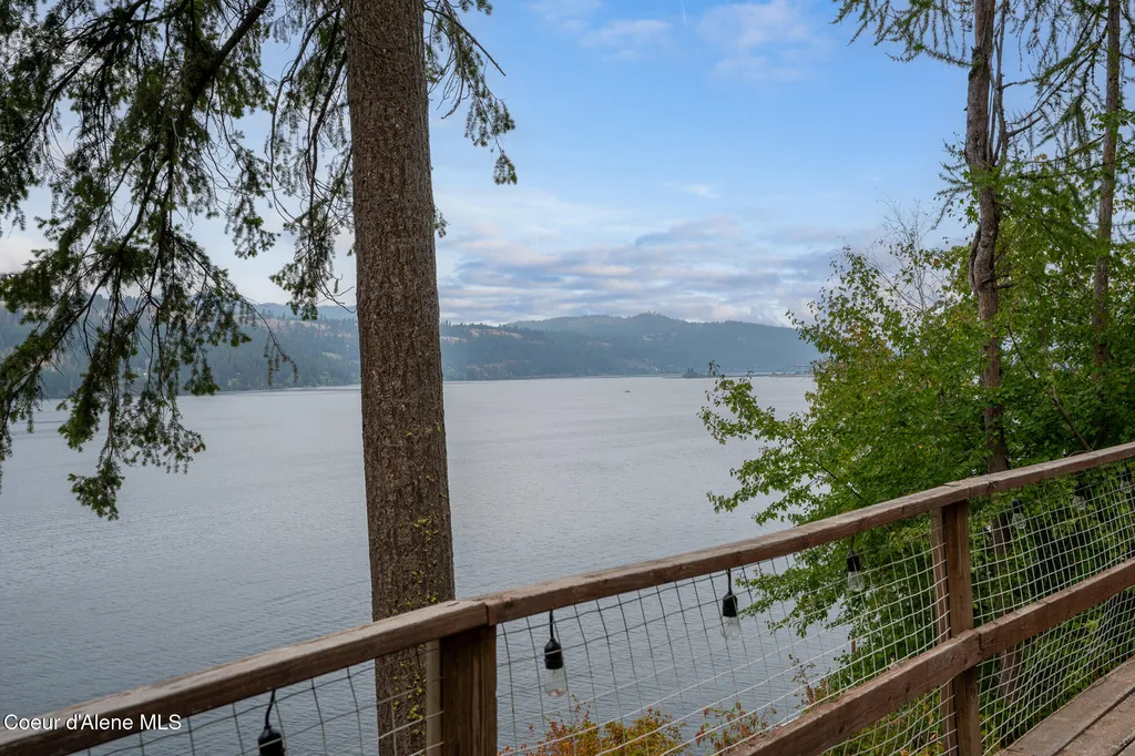 2559 W Cliffdwellers Drive Worley ID 83876