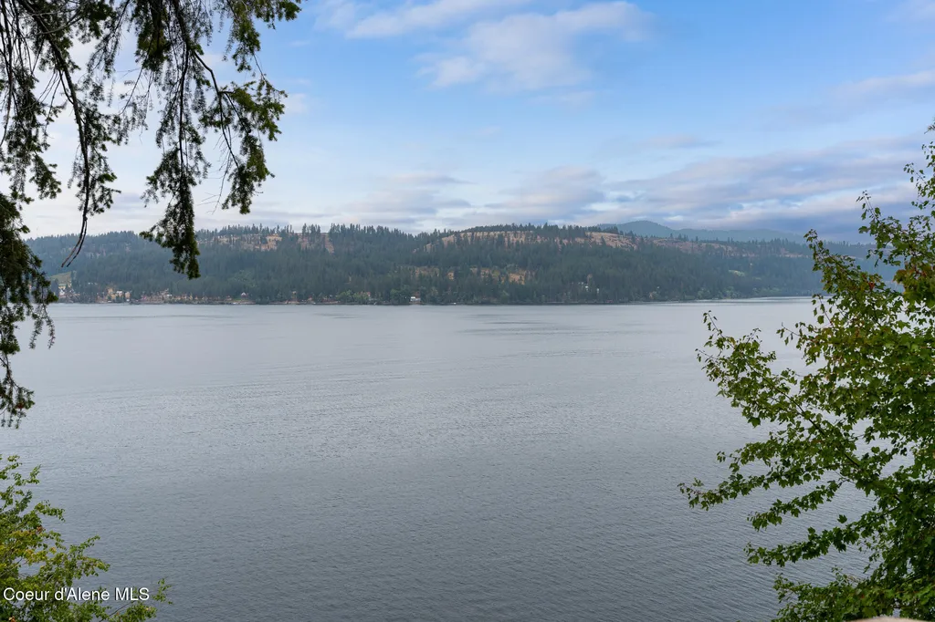 2559 W Cliffdwellers Drive Worley ID 83876