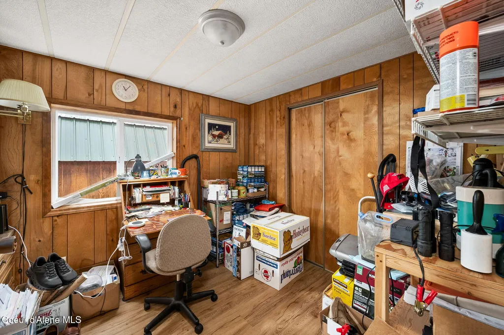 9156 N Starr Loop Hayden ID 83835