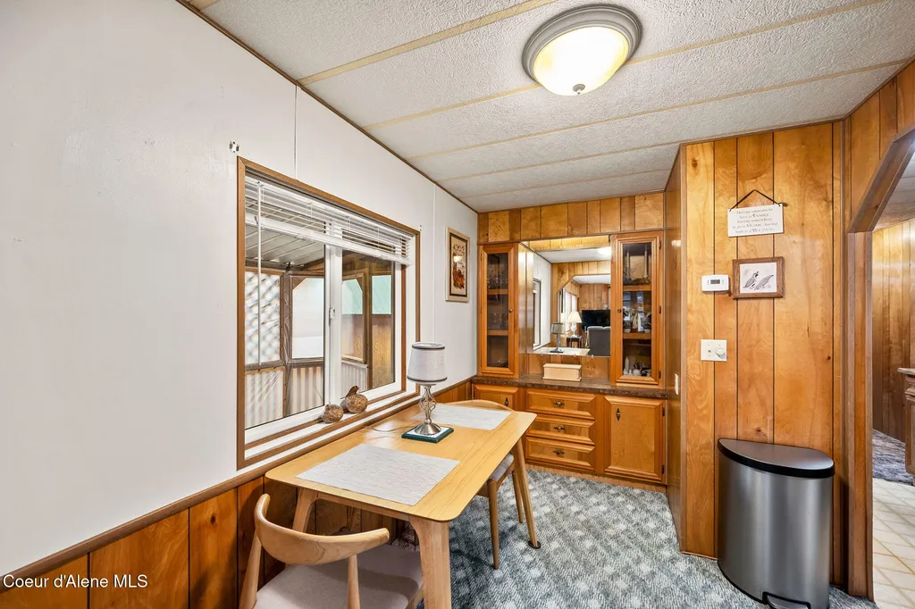 9156 N Starr Loop Hayden ID 83835