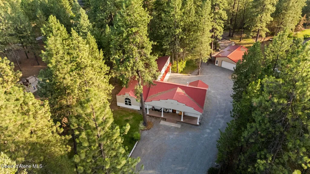 470 Diamond Heights Road Oldtown ID 83822