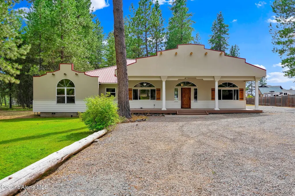 470 Diamond Heights Road Oldtown ID 83822