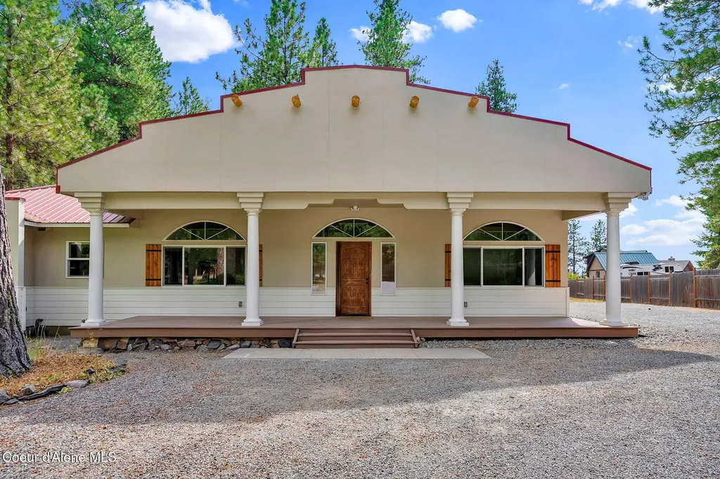 470 Diamond Heights Road Oldtown ID 83822