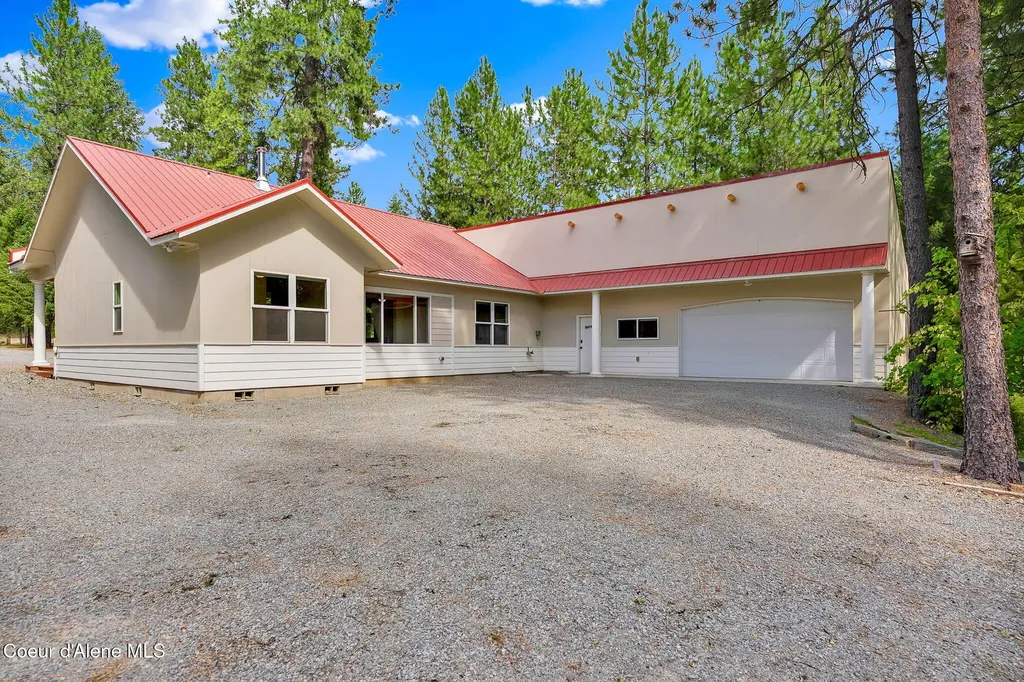470 Diamond Heights Road Oldtown ID 83822