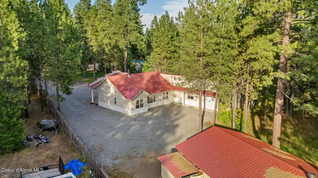470 Diamond Heights Road Oldtown ID 83822